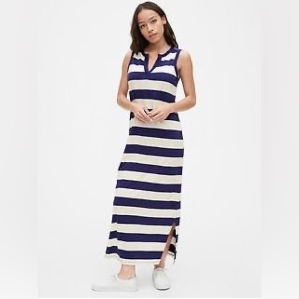 GAP Women’s Sleeveless Maxi Dress Navy Blue White Stripe Size Medium NWT